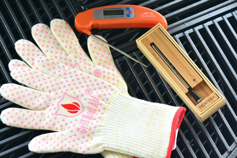 heat resistant gloves and thermometers 