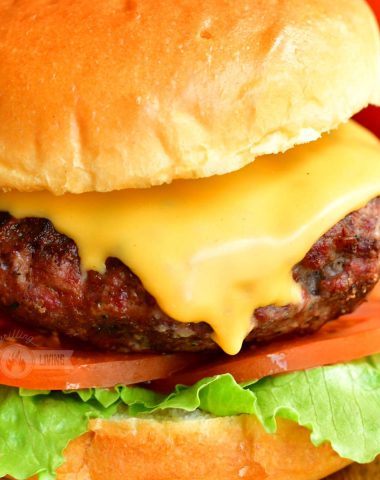 close up of the cooked cheeseburger