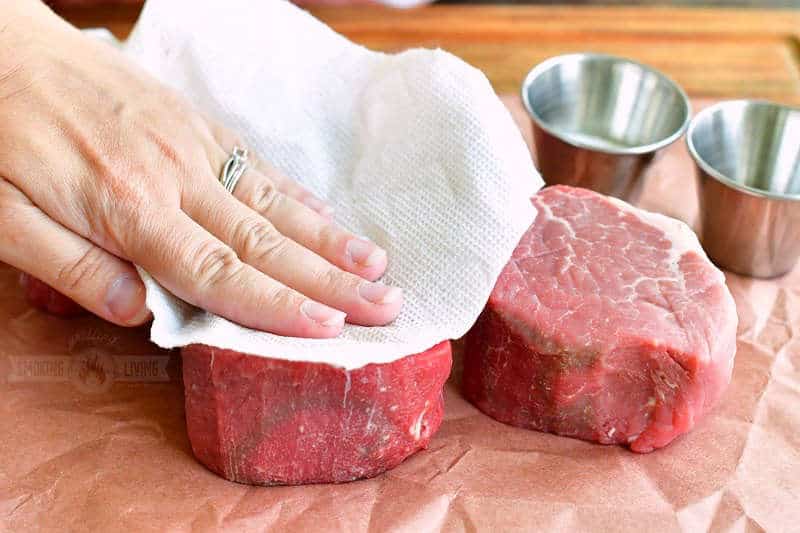 drying the steak fillets with a paper towel